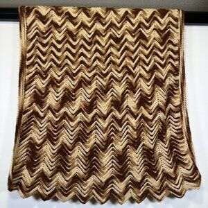 Vintage 70s MCM Chevron Scallop Hem Ombre Afghan Crochet Blanket Zig Zag Brown